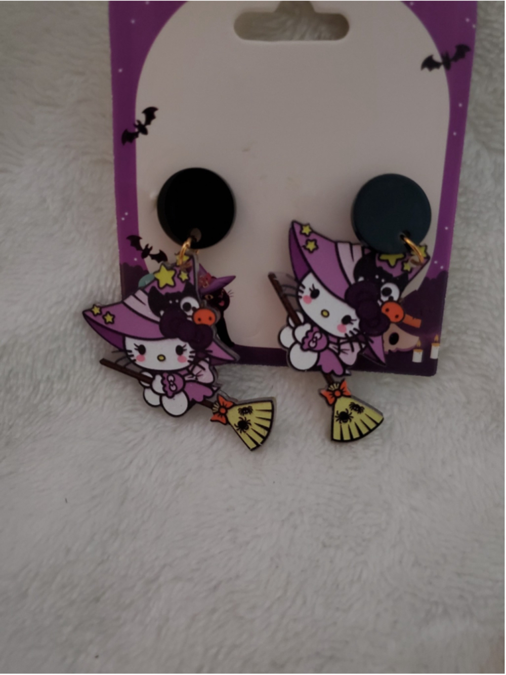 Oh Witchy! Hello Kitty Cutesy Witch Halloween Earrings